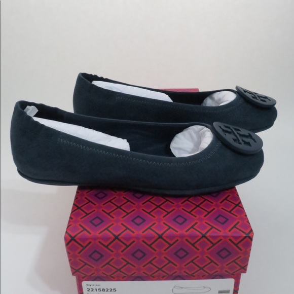 Tory Burch Logo Ballet Flat - Picture 3 of 8